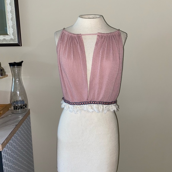 ✨2/$15 Scotty Extra Large Boho Drawstring Croptop - Picture 2 of 8